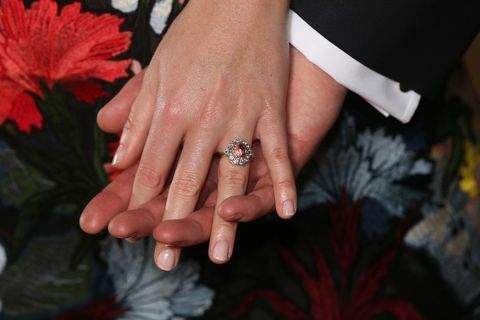 Prinsessa Eugenie on kihloissa!